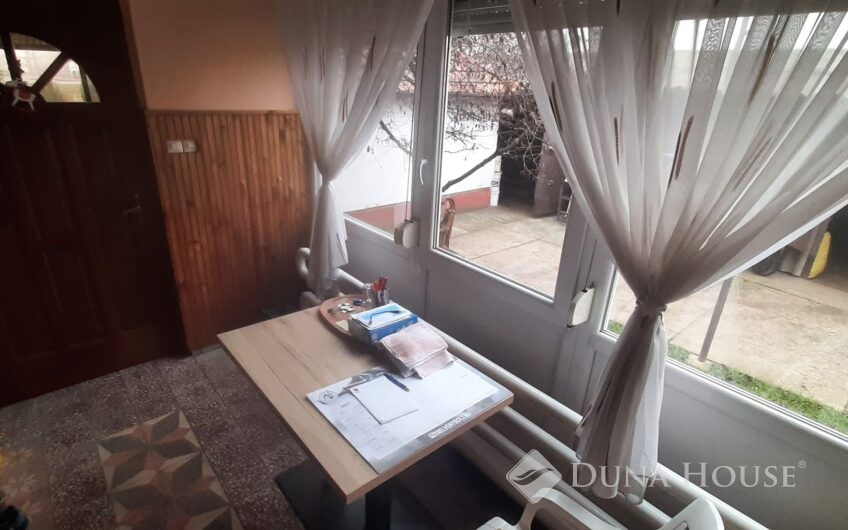 Eladó ház Szolnokihegy – HZ088552 – ARCHÍV MEGBÍZÁS