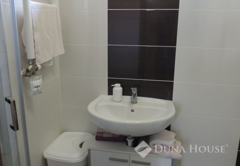 Eladó ház Vacsiköz – HZ089431 – ARCHÍV MEGBÍZÁS
