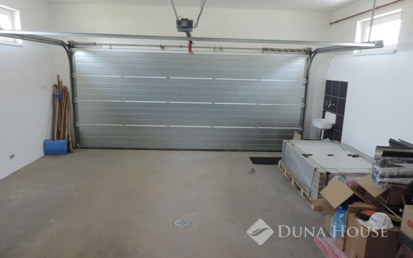 Eladó ház Vacsiköz – HZ089431 – ARCHÍV MEGBÍZÁS